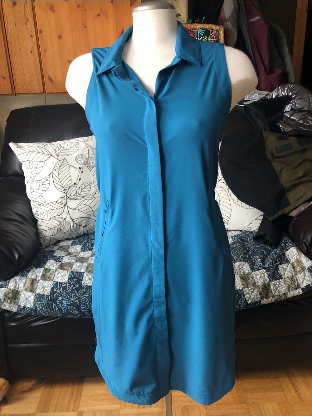 🍂2 for $15 Lolë Momentum Button-up, Collared Shirt Dress Teal Size Small